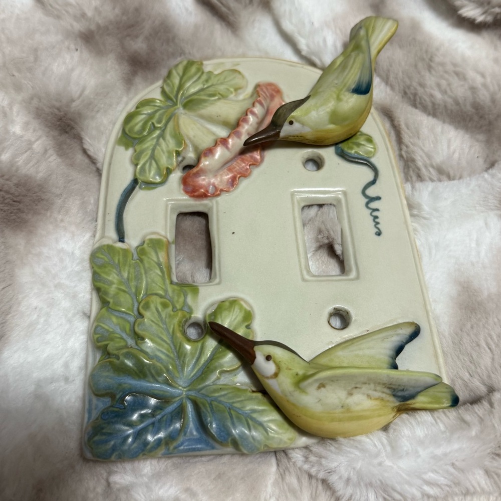 Vintage Takahashi San Francisco Humming birds Porcelain Double Light Switch